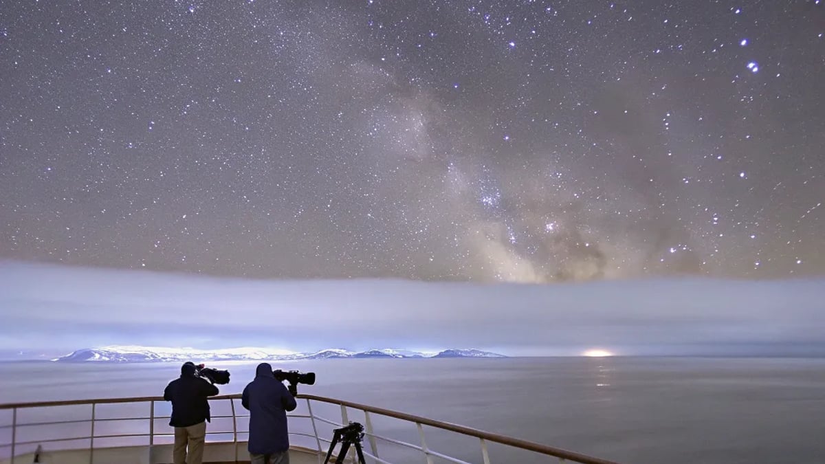 Stargazing at Sea: Astronomy Nights on Expedition Cruises